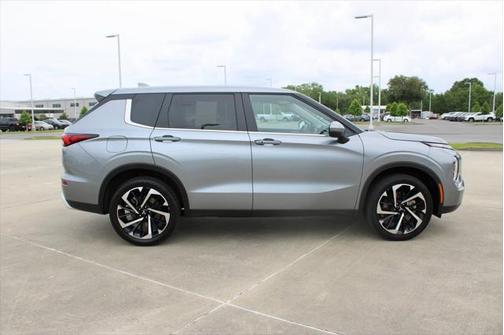 2024 Mitsubishi Outlander SE 2.5 2WD