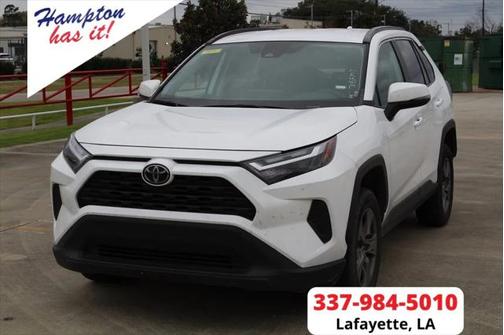 2022 Toyota RAV4 XLE