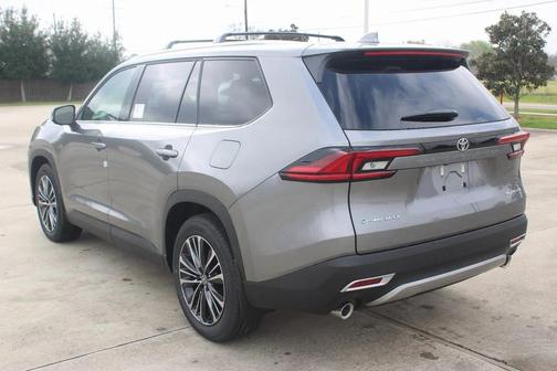 2026 Toyota Grand Highlander Hybrid Platinum MAX