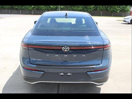 2026 Toyota Crown XLE