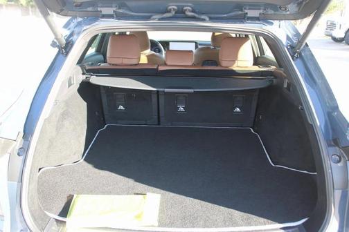 2025 Toyota Crown Signia Limited