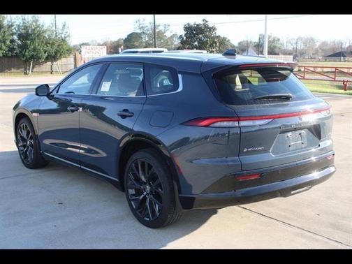 2025 Toyota Crown Signia Limited