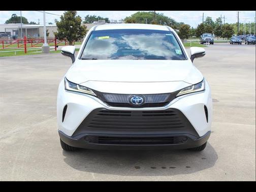 Wind Chill Pearl 2023 Toyota Venza LE