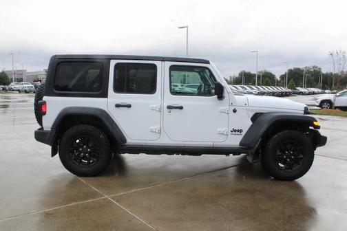 2020 Jeep Wrangler Unlimited Willys 4X4