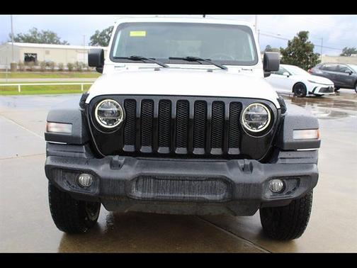 Bright White Clearcoat 2020 Jeep Wrangler Unlimited Sport