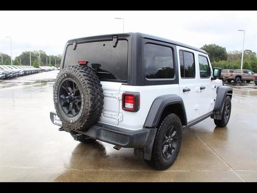 Bright White Clearcoat 2020 Jeep Wrangler Unlimited Sport
