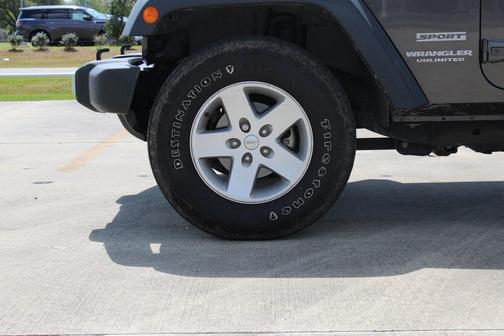 2017 Jeep Wrangler Unlimited Sport