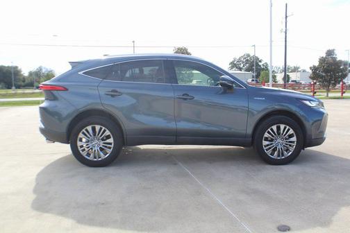 2021 Toyota Venza XLE