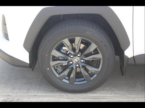 Ice Cap 2026 Toyota RAV4 XLE Premium