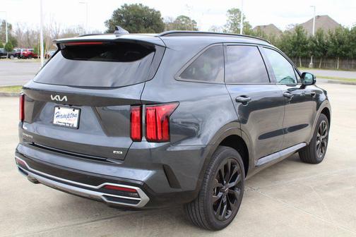 2023 Kia Sorento SX