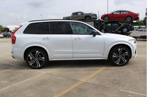 2020 Volvo XC90 T6 R-Design