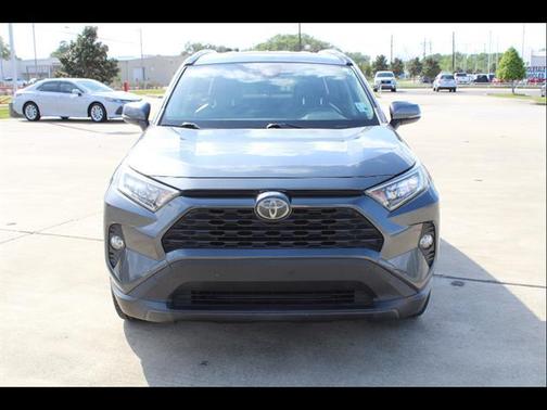 Magnetic Gray Metallic 2019 Toyota RAV4 XLE Premium