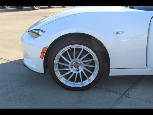 2022 Mazda MX-5 Miata RF Grand Touring