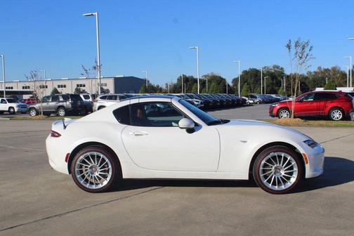 2022 Mazda MX-5 Miata RF Grand Touring