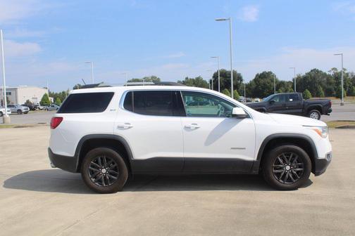 2018 GMC Acadia SLT-1