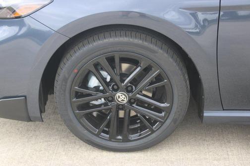 Dark Cosmos 2026 Toyota Camry SE