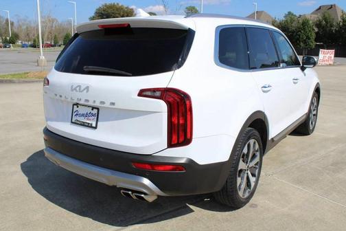 2022 Kia Telluride S
