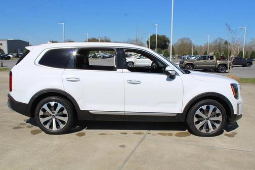 2022 Kia Telluride S