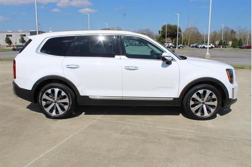 2022 Kia Telluride S