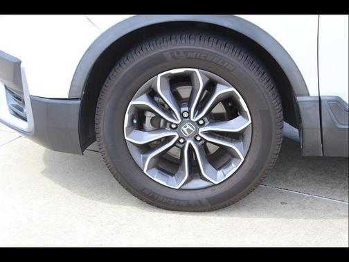 Platinum White Pearl 2020 Honda CR-V 2WD EX