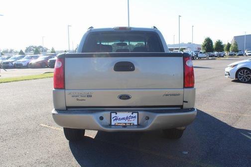 2005 Ford Explorer Sport Trac XLT