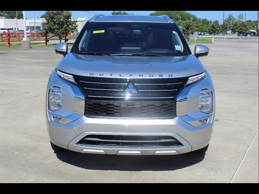 SILVER 2024 Mitsubishi Outlander SEL 2.5 2WD
