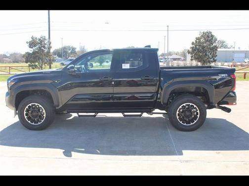 2026 Toyota Tacoma Hybrid TRD Off Road