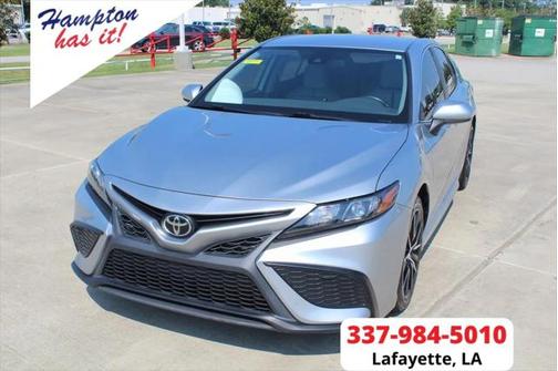 Celestial Silver Metallic 2021 Toyota Camry SE
