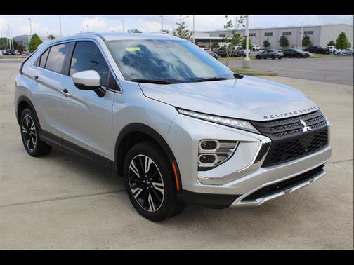 Alloy Silver Metallic 2024 Mitsubishi Eclipse Cross SE