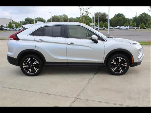 Alloy Silver Metallic 2024 Mitsubishi Eclipse Cross SE