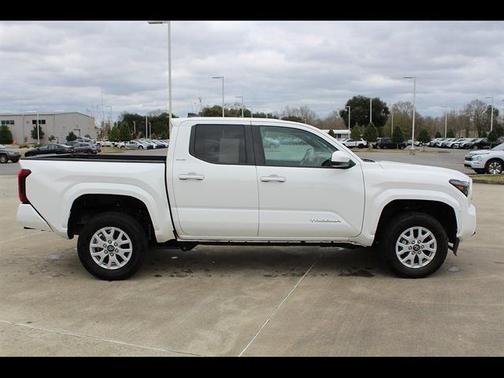 Ice Cap 2024 Toyota Tacoma SR5