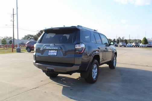 2023 Toyota 4Runner SR5