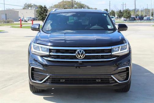 2022 Volkswagen Atlas Cross Sport 3.6L V6 SEL Premium R-Line