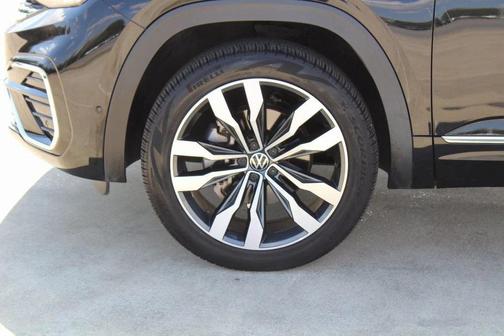 2022 Volkswagen Atlas Cross Sport 3.6L V6 SEL Premium R-Line