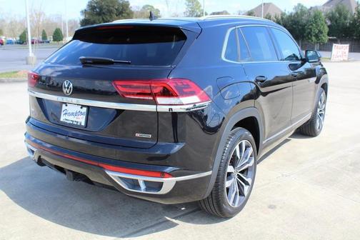 2022 Volkswagen Atlas Cross Sport 3.6L V6 SEL Premium R-Line