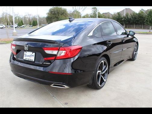 Crystal Black Pearl 2022 Honda Accord Sport 1.5T
