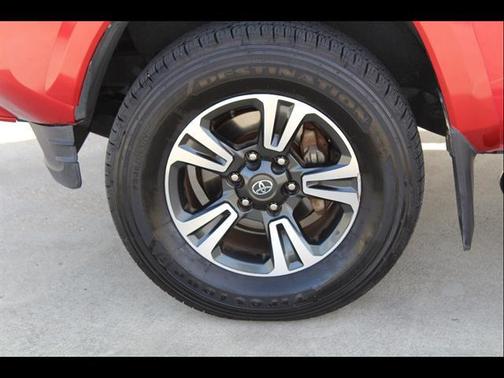 2018 Toyota Tacoma TRD Sport