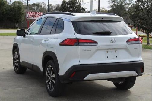 2023 Toyota Corolla Cross XLE