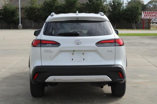 2023 Toyota Corolla Cross XLE