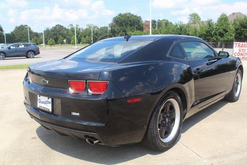 2011 Chevrolet Camaro 2LS