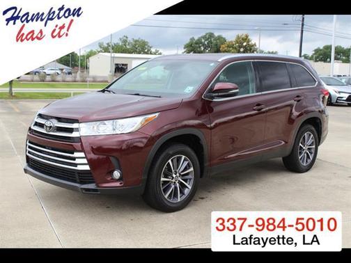 Ooh La La Rouge Mica 2019 Toyota Highlander XLE
