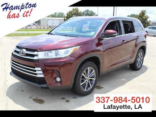 Ooh La La Rouge Mica 2019 Toyota Highlander XLE