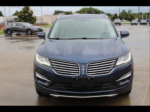 Midnight Sapphire Blue Metallic 2017 Lincoln MKC Select