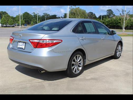 2017 Toyota Camry XLE