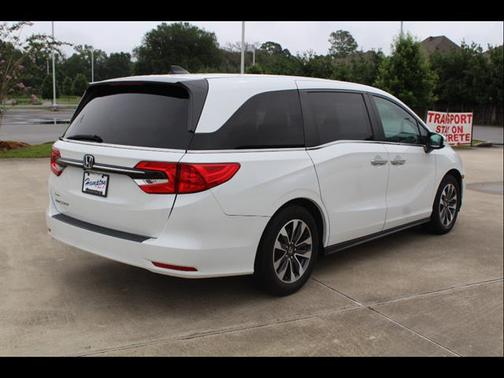 Platinum White Pearl 2021 Honda Odyssey EX-L