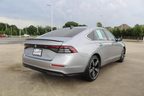 2023 Honda Accord Hybrid Base