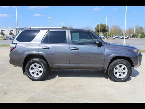 2019 Toyota 4Runner SR5