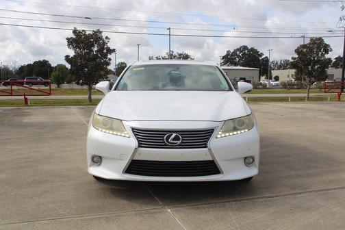 2013 Lexus ES 300h Base
