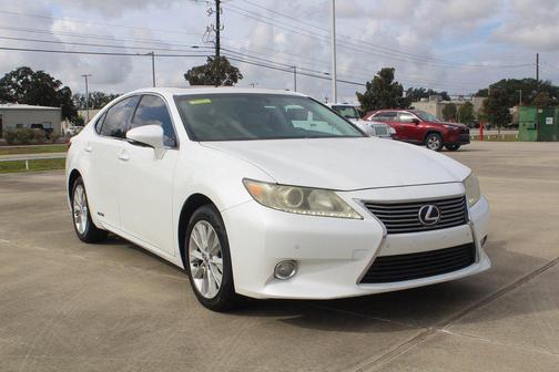2013 Lexus ES 300h Base