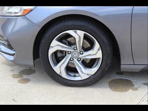 DK. GRAY 2018 Honda Accord EX-L